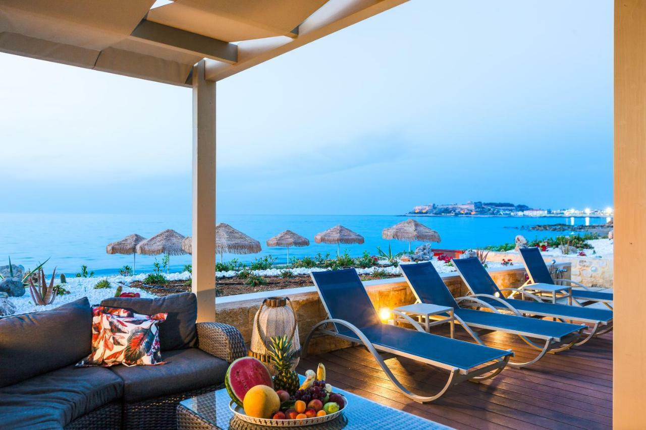 Espera Luxury Beach Front Residence With Pool & Bbq, By Thinkvilla Resmo Dış mekan fotoğraf