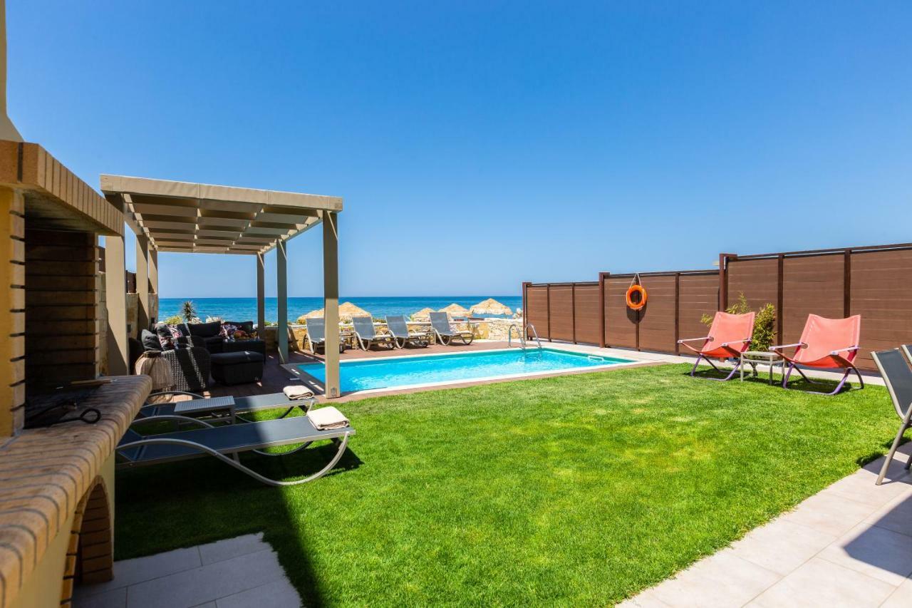 Espera Luxury Beach Front Residence With Pool & Bbq, By Thinkvilla Resmo Dış mekan fotoğraf