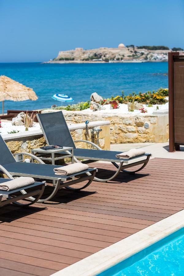 Espera Luxury Beach Front Residence With Pool & Bbq, By Thinkvilla Resmo Dış mekan fotoğraf