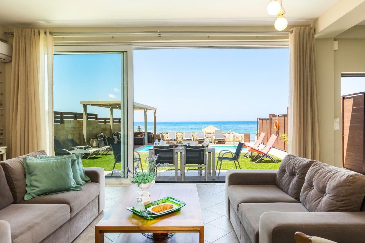 Espera Luxury Beach Front Residence With Pool & Bbq, By Thinkvilla Resmo Dış mekan fotoğraf